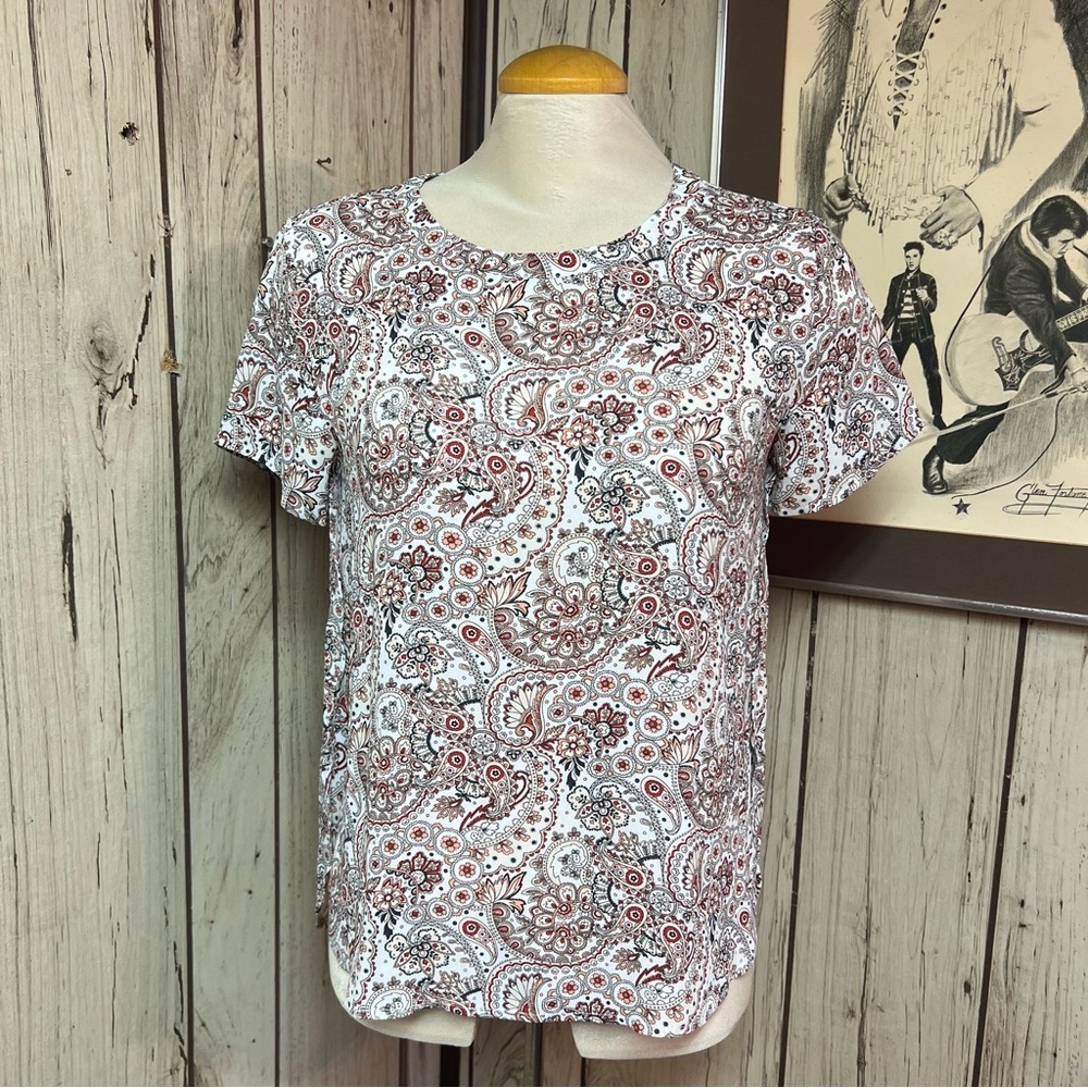 NWOT - Women's Small LOFT by Ann Taylor Boho Paisley Tee - Picture 2 of 8